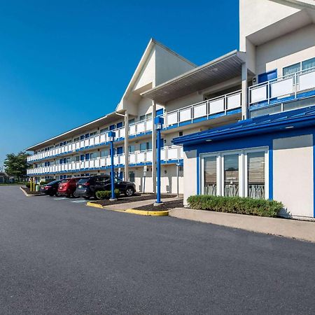 Rodeway Inn Brooklawn Buitenkant foto